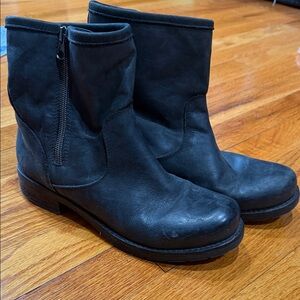Made in Italy Black Leather Ankle Boots